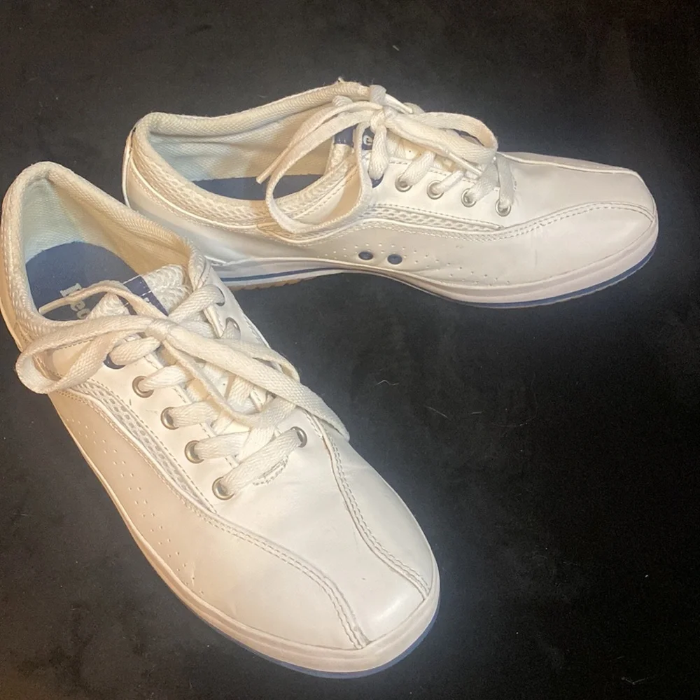 White Keds. - Picture 3 of 4